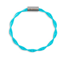 Lade das Bild in den Galerie-Viewer, Stringlet x Solinco Tennisarmband – Mach 10 Blue Limited Edition
