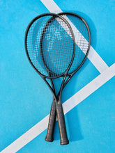 Lade das Bild in den Galerie-Viewer, Head Speed MP Legend 2025 Performance Tennisschläger

